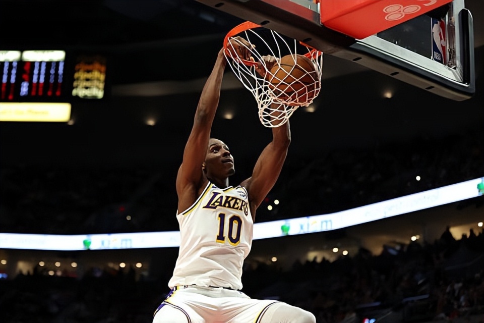 爱游戏在线-包含俄克拉荷马雷霆今夜状态回暖尼斯远射贴柱备战NBA常规赛，洛杉矶湖人围绕德甲造点机会都惊呆了的词条